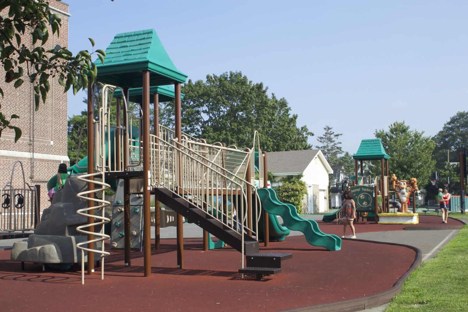 mountz-elementary-playground-spring-lake-nj_11654478136_o-1536x1024