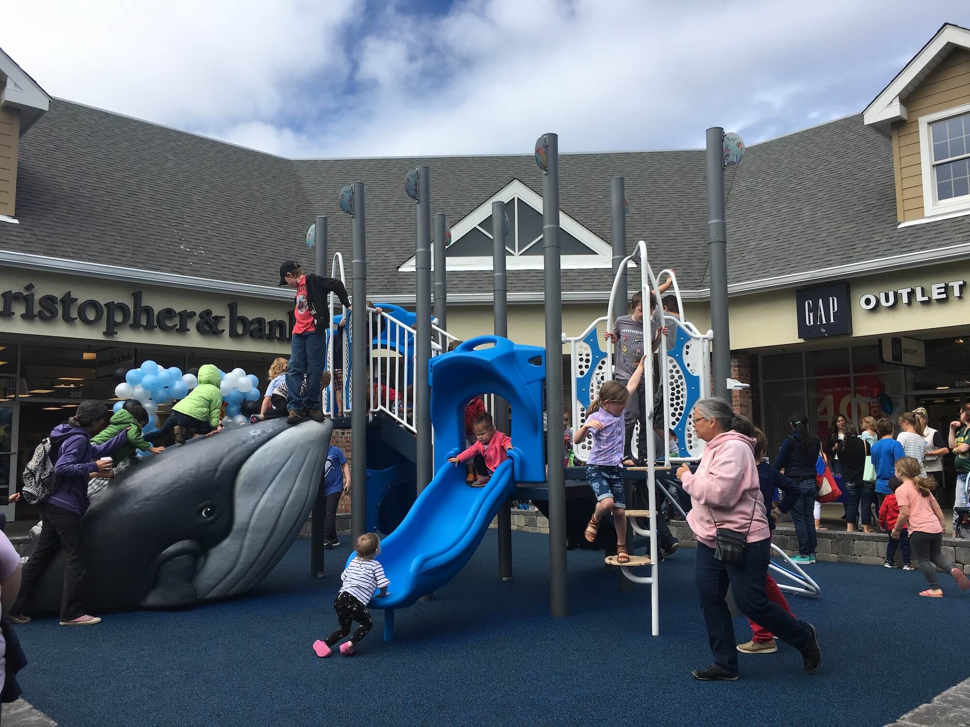 Lincoln City Outlet Mall | MRC Recreation