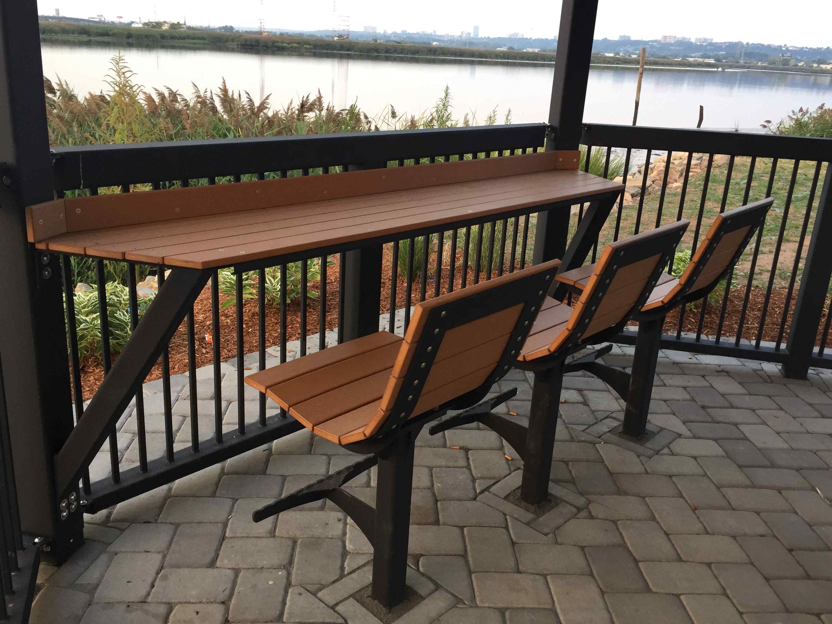 mill-creek-park-site-furnishings---secaucus-nj_21087658449_o