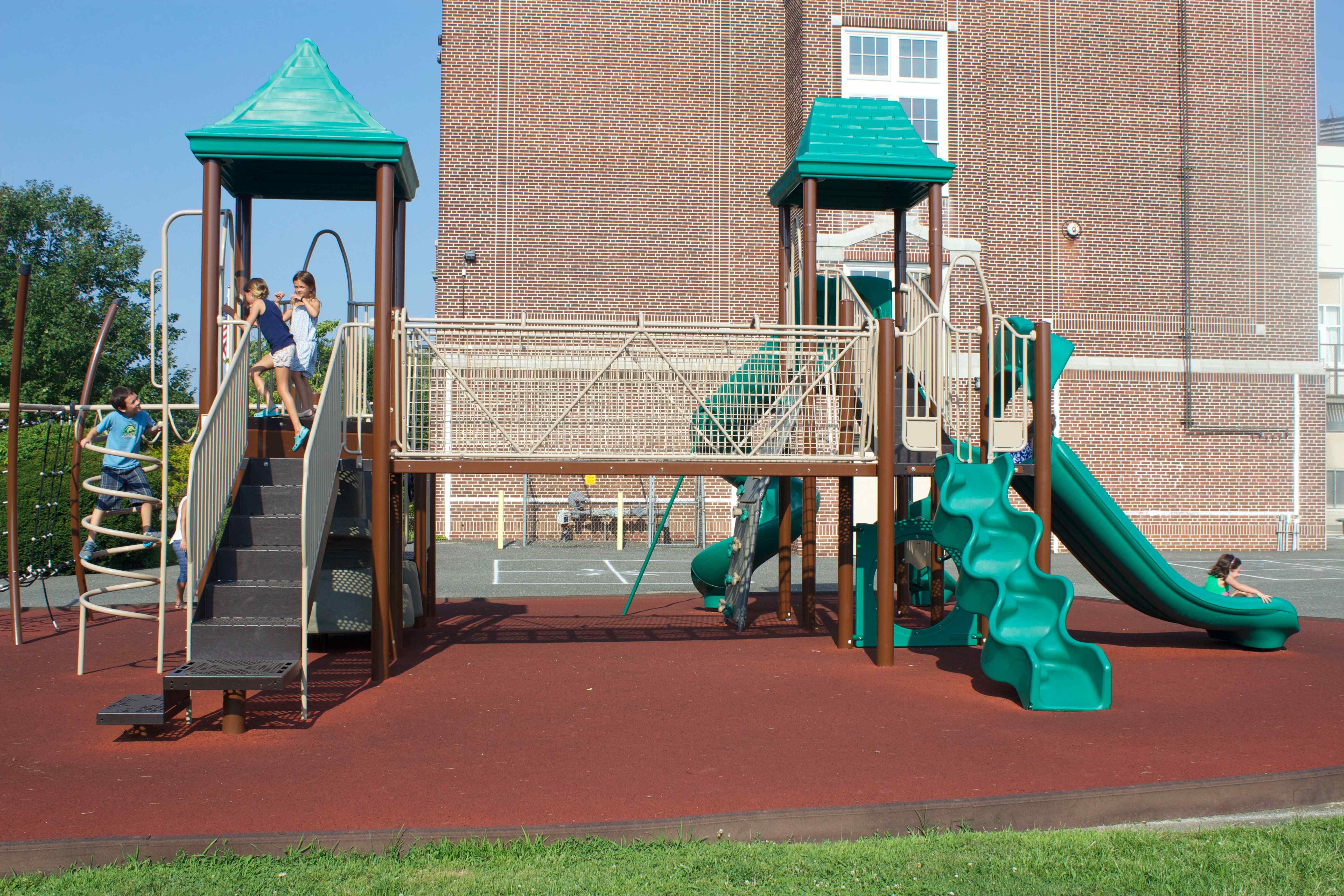 mountz-elementary-playground---spring-lake-nj_11654063554_o