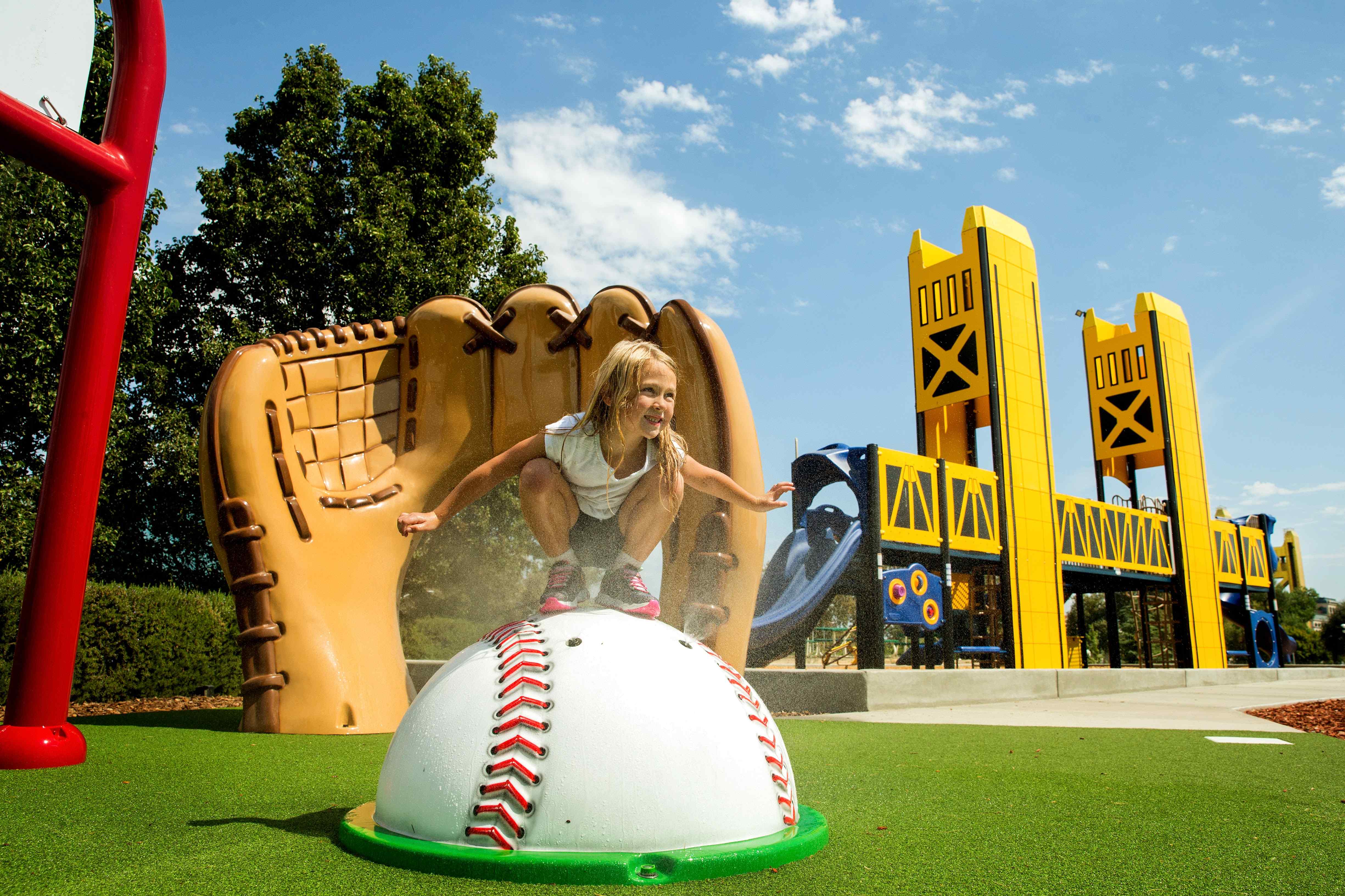 rivercats-baseball-stadium---sacramento-ca_38253770115_o